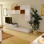Bed and breakfast Sotto Il Faro - *