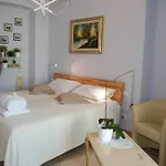 Bed and breakfast Sotto Il Faro - Trieste