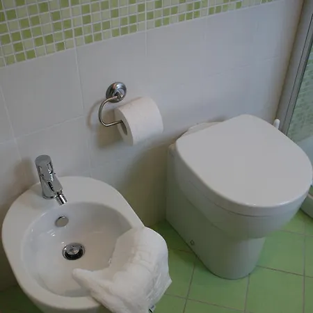 Bed & Breakfast Sotto Il Faro - Trieste