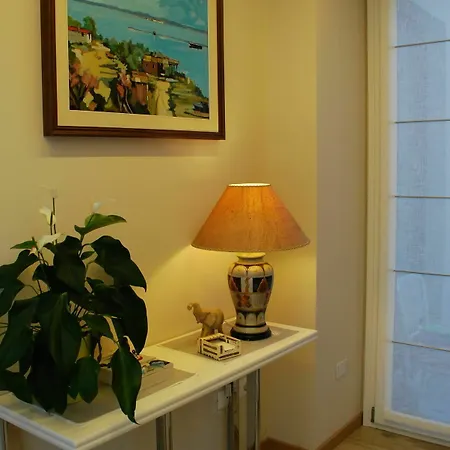 Sotto Il Faro - Bed & Breakfast Trieste