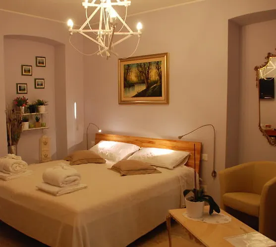 Sotto Il Faro - Trieszt