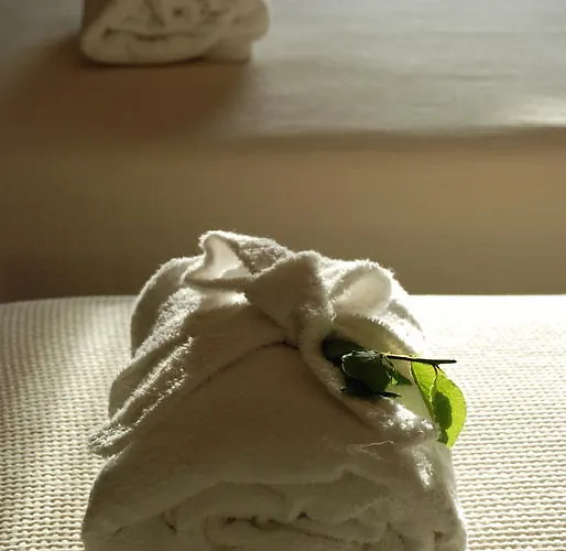 Bed & Breakfast Sotto Il Faro - *