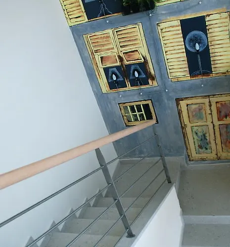 Sotto Il Faro - Trieszt