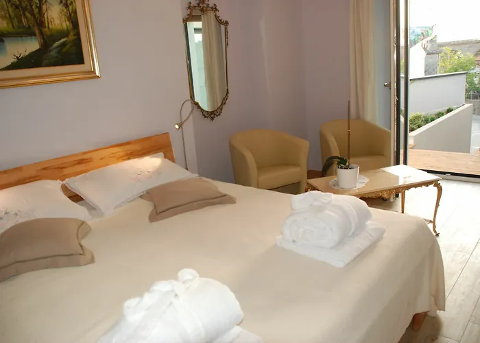 Sotto Il Faro - Bed & Breakfast Trieste