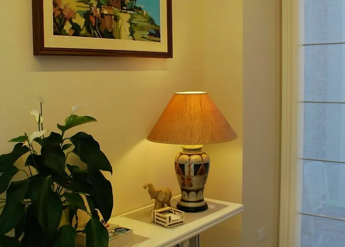 Sotto Il Faro - Bed & Breakfast Trieste