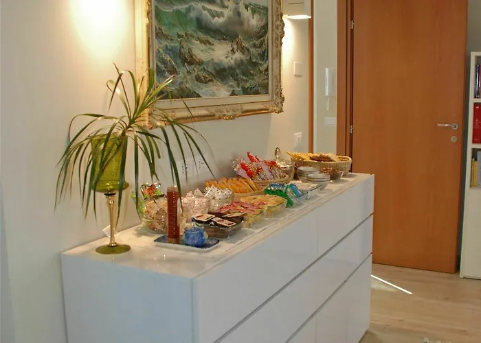Bed & Breakfast Sotto Il Faro - Trieste